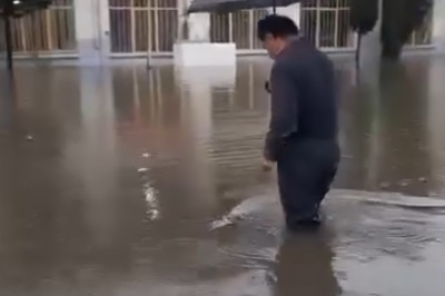 آبگرفتگی شدید یک مدرسه در آستارا!